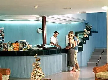 Molino Blanco Apartment *